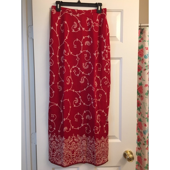 Me 2 Dresses & Skirts - Handmade Indian Embroidered Slit Skirt